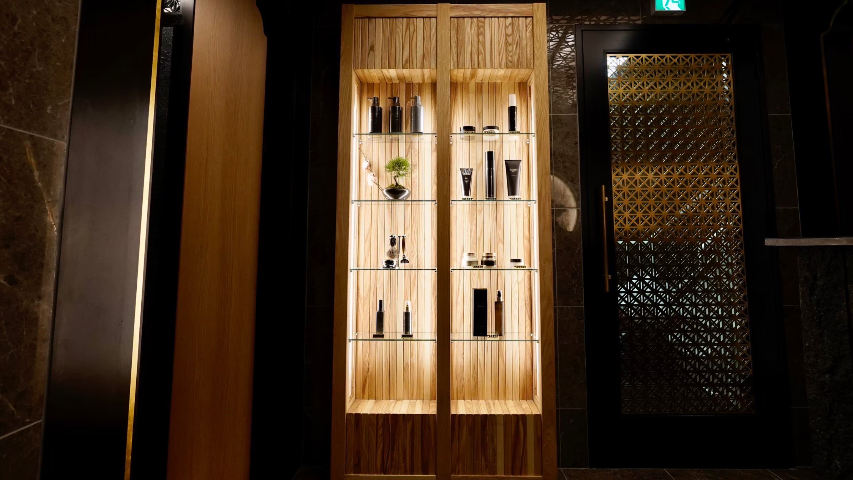 PREMIUM BARBER銀座店
