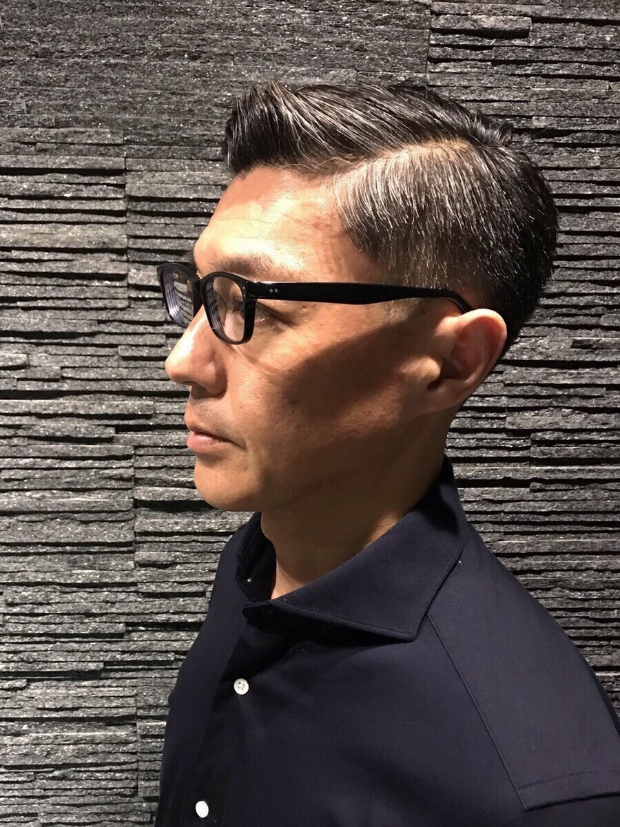 年 40代ビジネスマン向けメンズヘアスタイル プレミアムバーバーが髪型提案 ブログ Premium Barber 赤坂店 高級理容室 床屋 ヒロ銀座ヘアーサロン