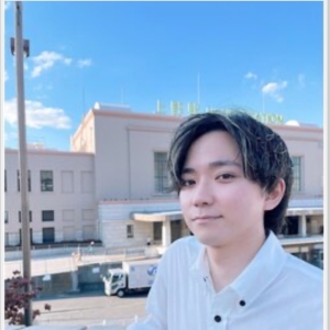 比嘉　翼