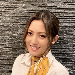 張替 朱里 産休中