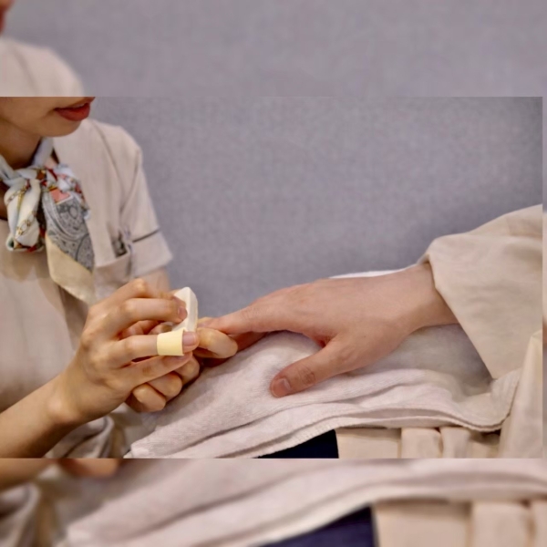 意外と見られている“手元の印象”