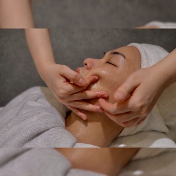 “顔の印象はケアで変わる”フェイシャルマッサージ