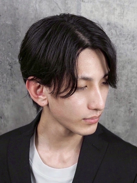 長瀏海也能清爽的大人中分髮