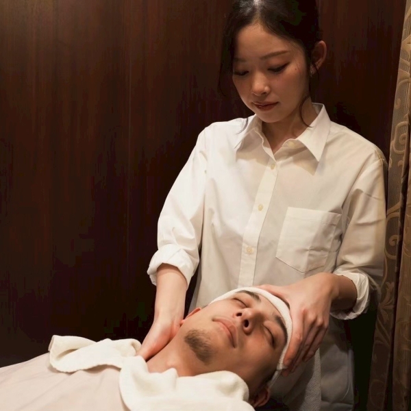 寝不足の朝はプロに頼ろう