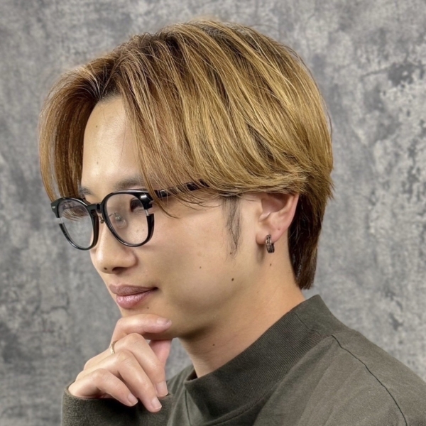 Middle Part × Trend Hair × 2025