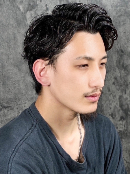 side part / under cut / perm