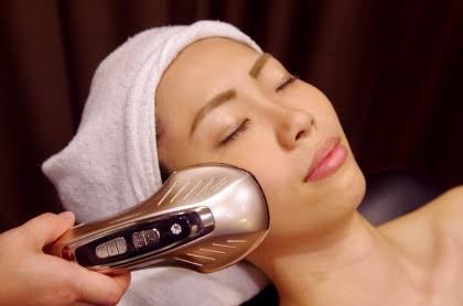 台湾 美顔器 電気バリブラシ Dr. Arrivo 〈理容室/床屋/台北〉|ブログ