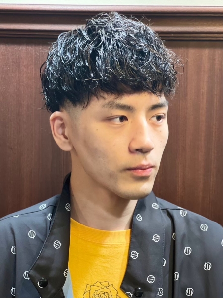 年末はマッシュ×フェードで好印象に