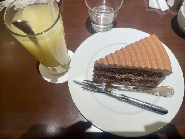 ハーブスのケーキ食べました