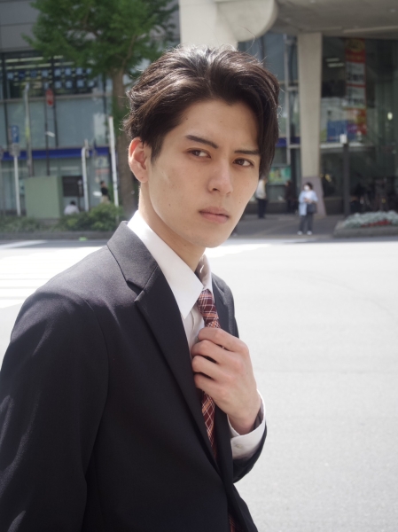 仕事帰りに決まるメンズカット＆パーマ