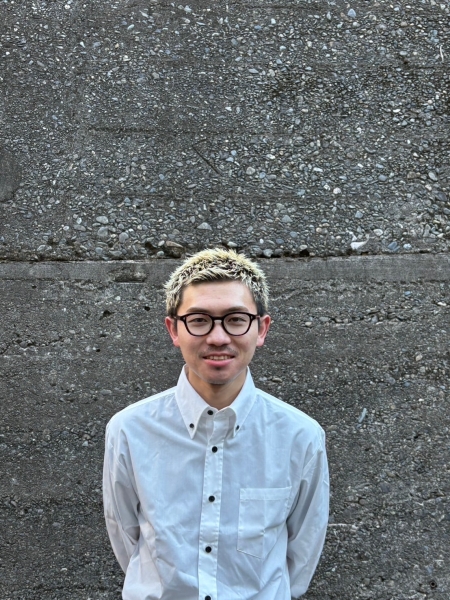 【冬の静電気対策】髪の広がりを防ぐ男のヘアケア