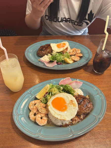 ロコモコ食べてきました^_^