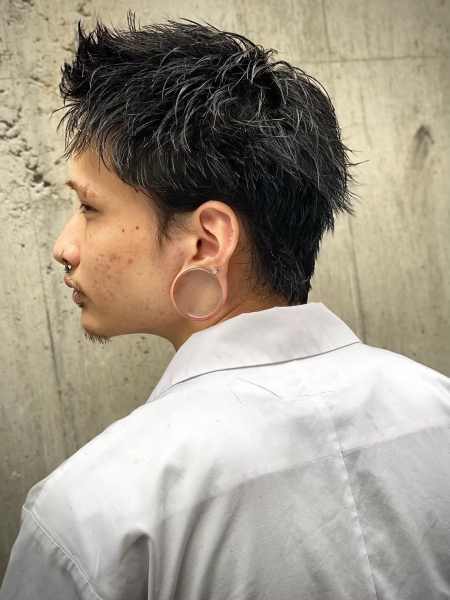 刈り上げないスパイキーショート