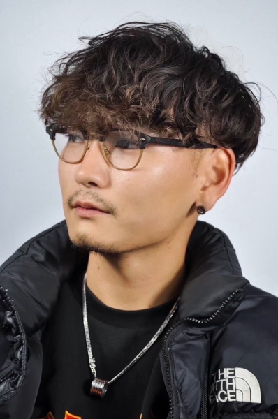 スパイラルマッシュ/メンズパーマ〈理容室〉