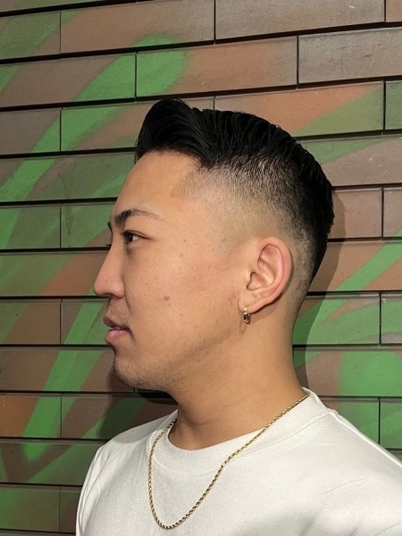 前髪短めバーバーショート”