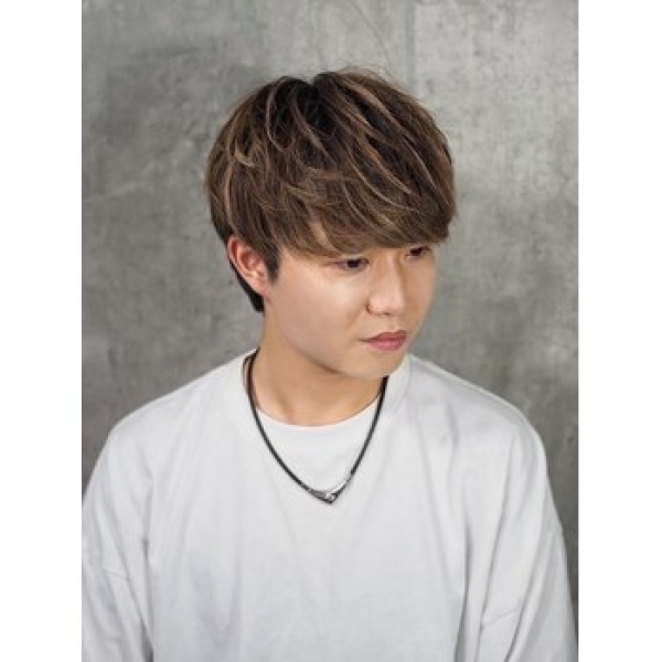 “こなれ感”が手に入る大人の茶髪マッシュ