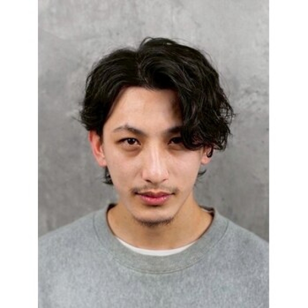 耳掛けスパイラルで爽やか色気へ