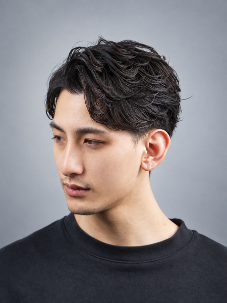 仕事で好印象をつくるセンターパート