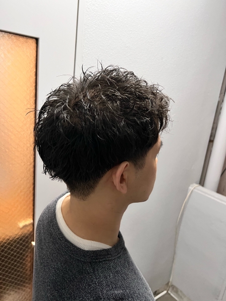 短髪×ゆるパーマが人気の理由