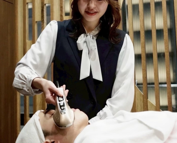 アリーブォ美顔器フェイシャル