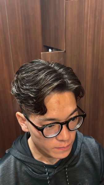 大人の色気ニュアンスパーマ