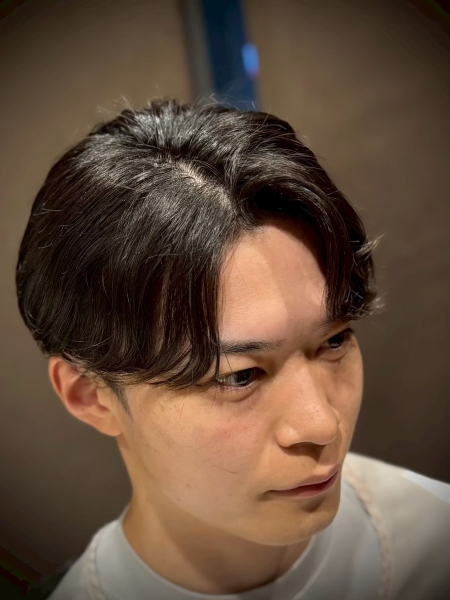 清潔感で差がつく大人センターパート