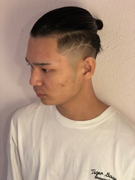 フェード×オールバックで魅せる男の美学