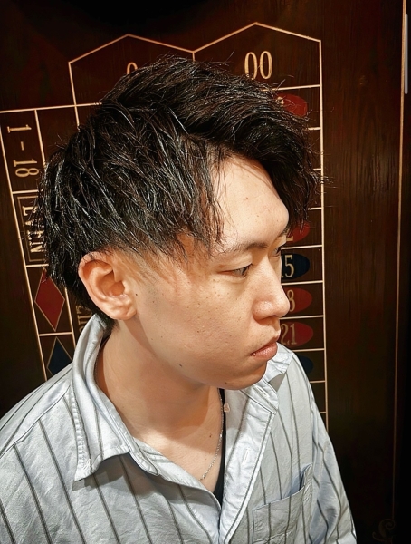 前髪で印象が変わる冬メンズ髪