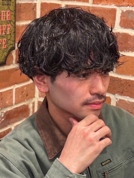 男らしさが増すシャドウパーマ