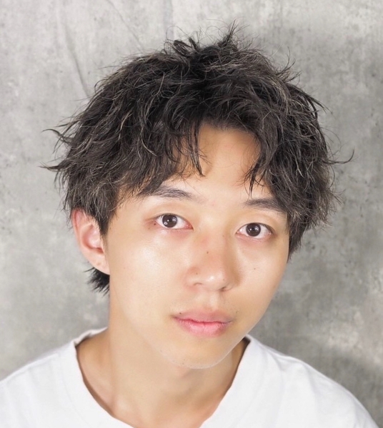 ソフトツイストアップバング