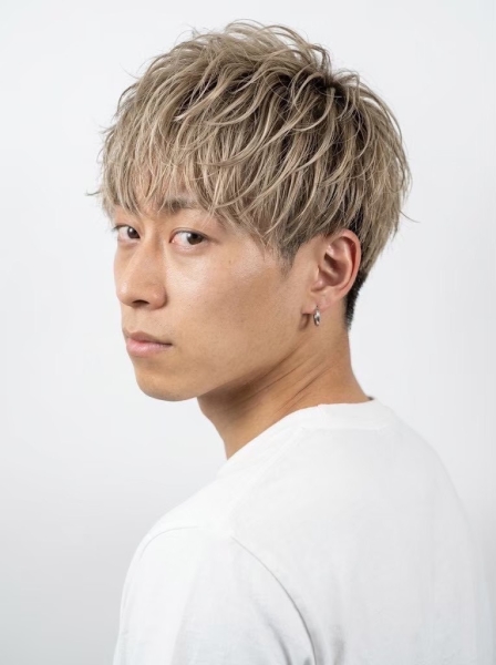 透明感が際立つハイトーンマッシュ