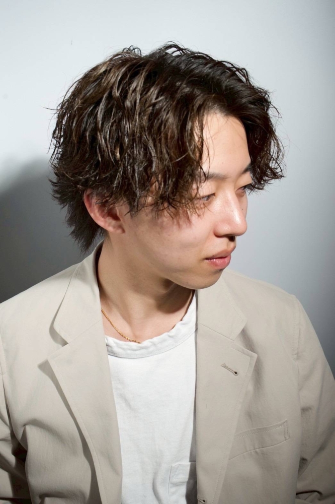 動きと束感で見せるセットも楽なツイスパ