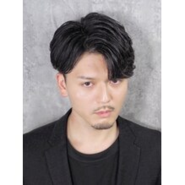 耳掛け7.3フェザーパーマで上品さと軽さを両立