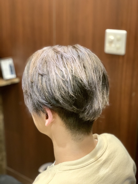 ホワイトアッシュ ヘアカタログ 高級理容室 床屋 ヒロ銀座ヘアーサロン