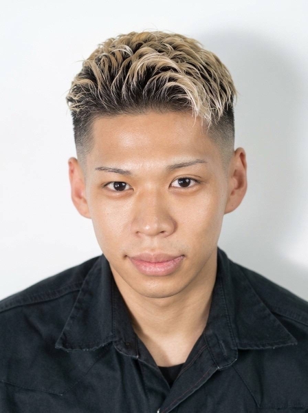 男らしさ際立つフェードスタイル