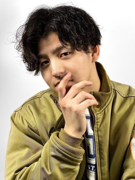 ゆるめの色気あるツイストスパイラル