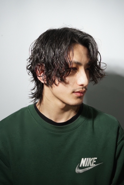 セミロングスパイラルパーマ