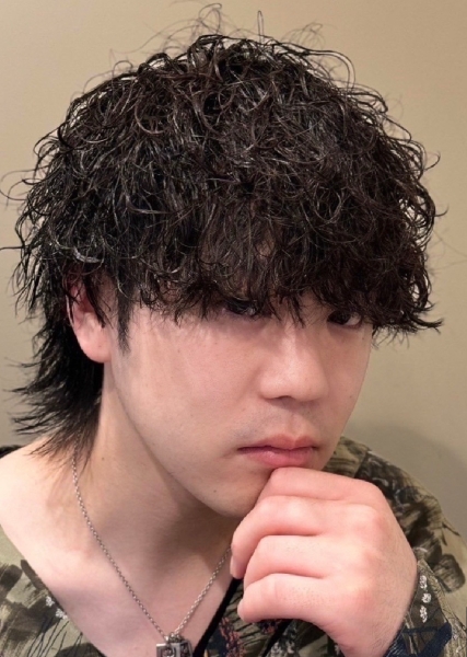 動きと存在感抜群！ウルスツイスパ