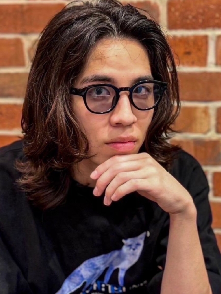 爽やかで抜け感のあるサーフカール