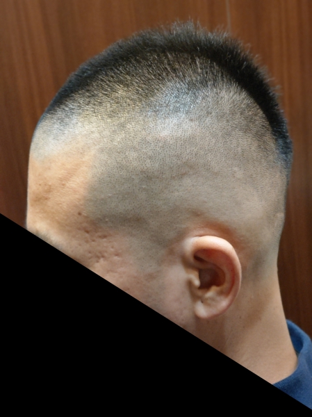 スキンフェードソフトモヒカン ヘアカタログ 高級理容室 床屋 ヘアサロン Premium Barber プレミアムバーバー