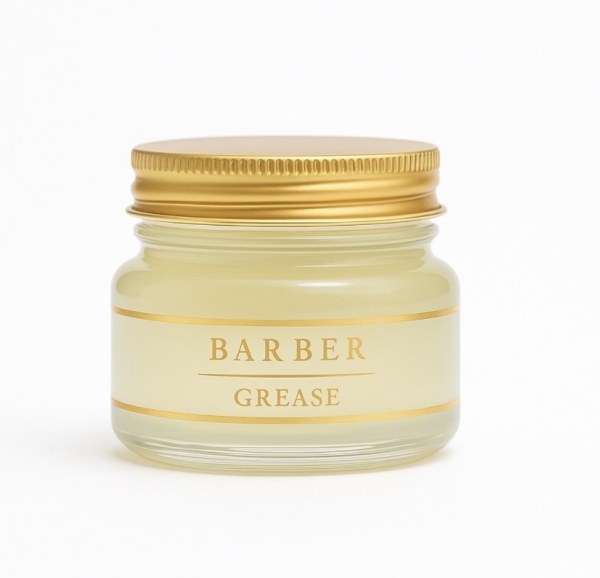 ツヤ感を楽しむ大人のグリーススタイル