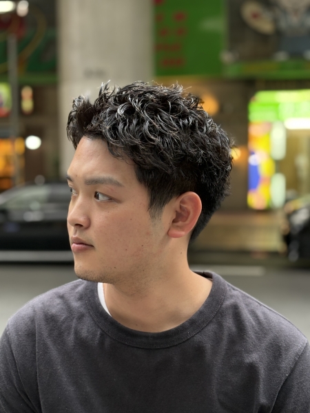 短髪チャレンジした事ない方スパイキーショートで