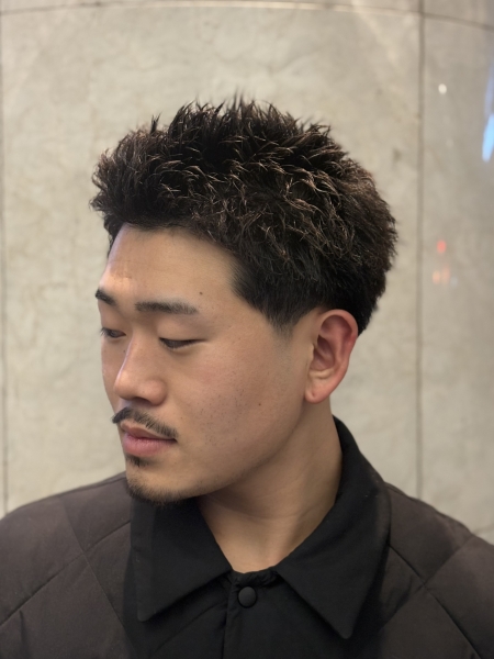 テーパーフェード×スパイキーショート