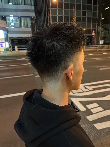 スパイキーショート