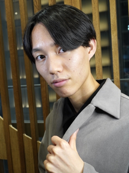 年末こそ整える！新橋の好印象メンズカット