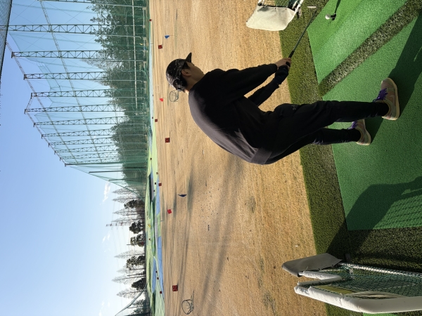 ゴルフの打ちっ放しへ！