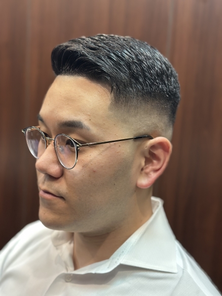 30代からの品格フェード。冬こそ“清潔感”をアップ