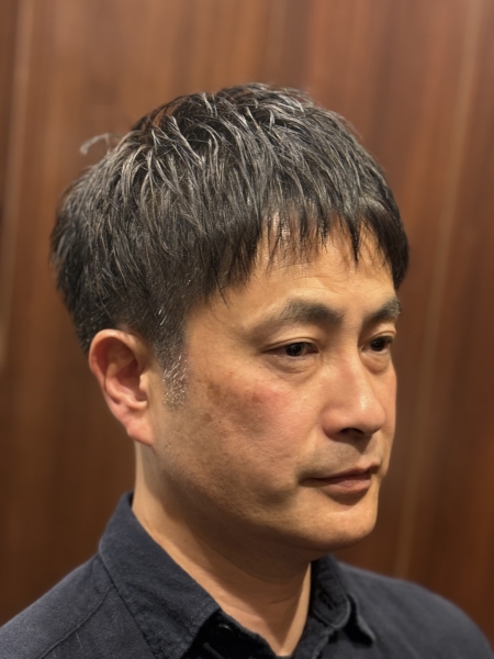 40代50代　おじさん　ツーブロック