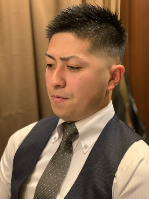 女の子だってフェードカットできるんです ブログ Premium Barber 新宿店 高級理容室 床屋 ヒロ銀座ヘアーサロン