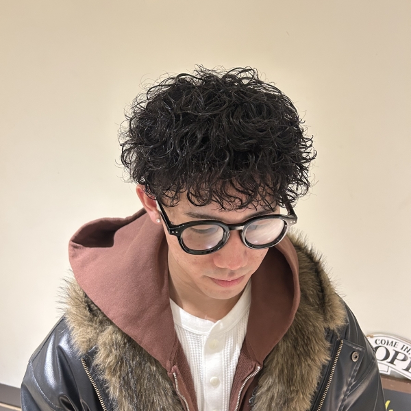 シャドウパーマ